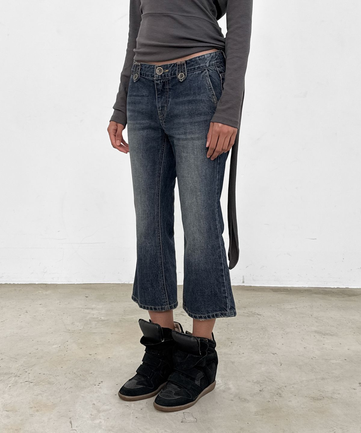 샌드릭(SANDRIC) Cropped Flare Denim_Blue