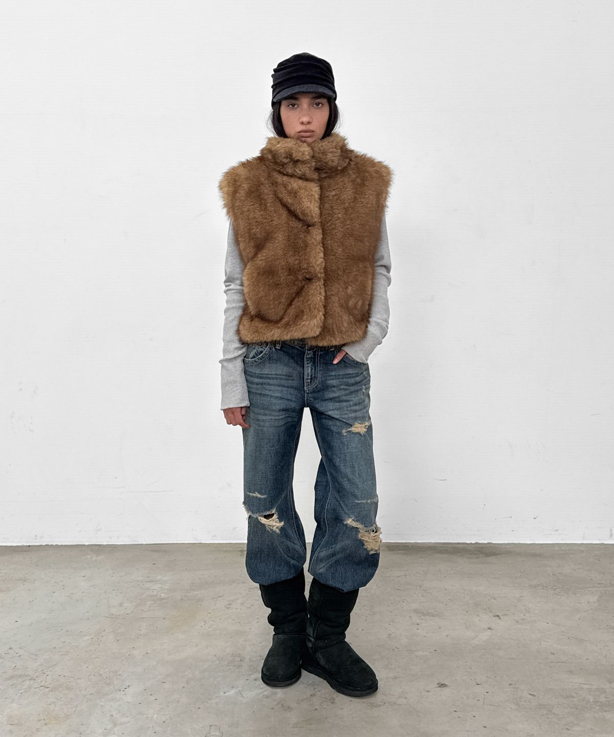 샌드릭(SANDRIC) Distressed Bootcut Denim Pants_blue