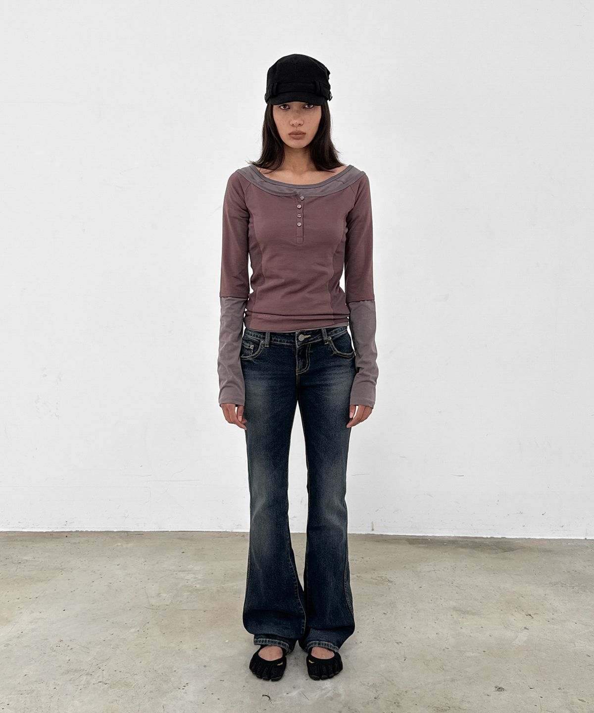 샌드릭(SANDRIC) Slim Bootcut Denim Pants_Dark blue