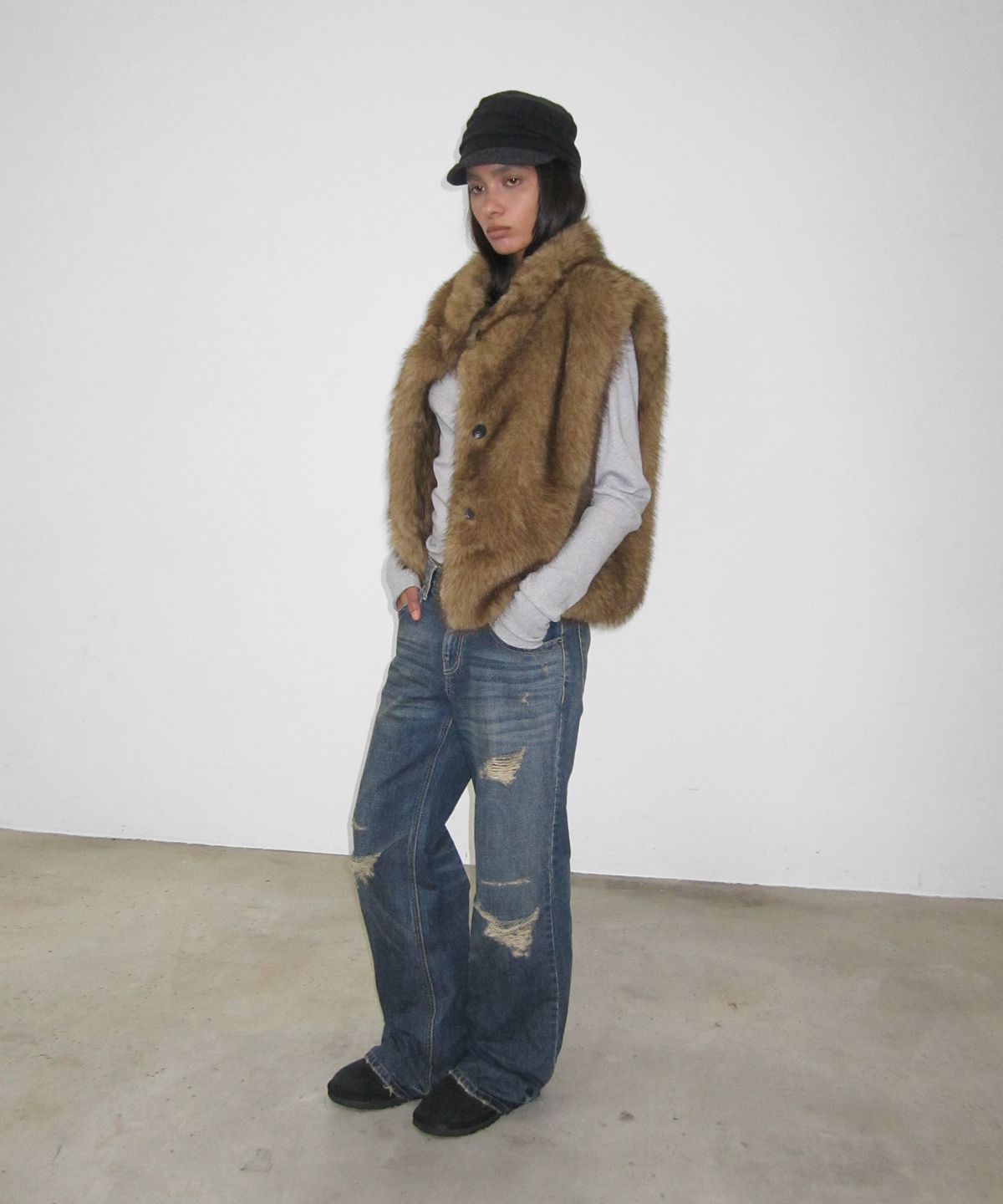샌드릭(SANDRIC) Vintage Fur Vest_Beige