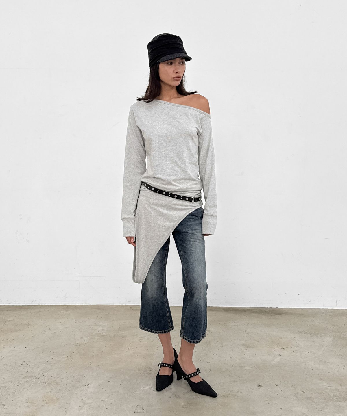 샌드릭(SANDRIC) One-Shoulder Layered Tee_Melange grey
