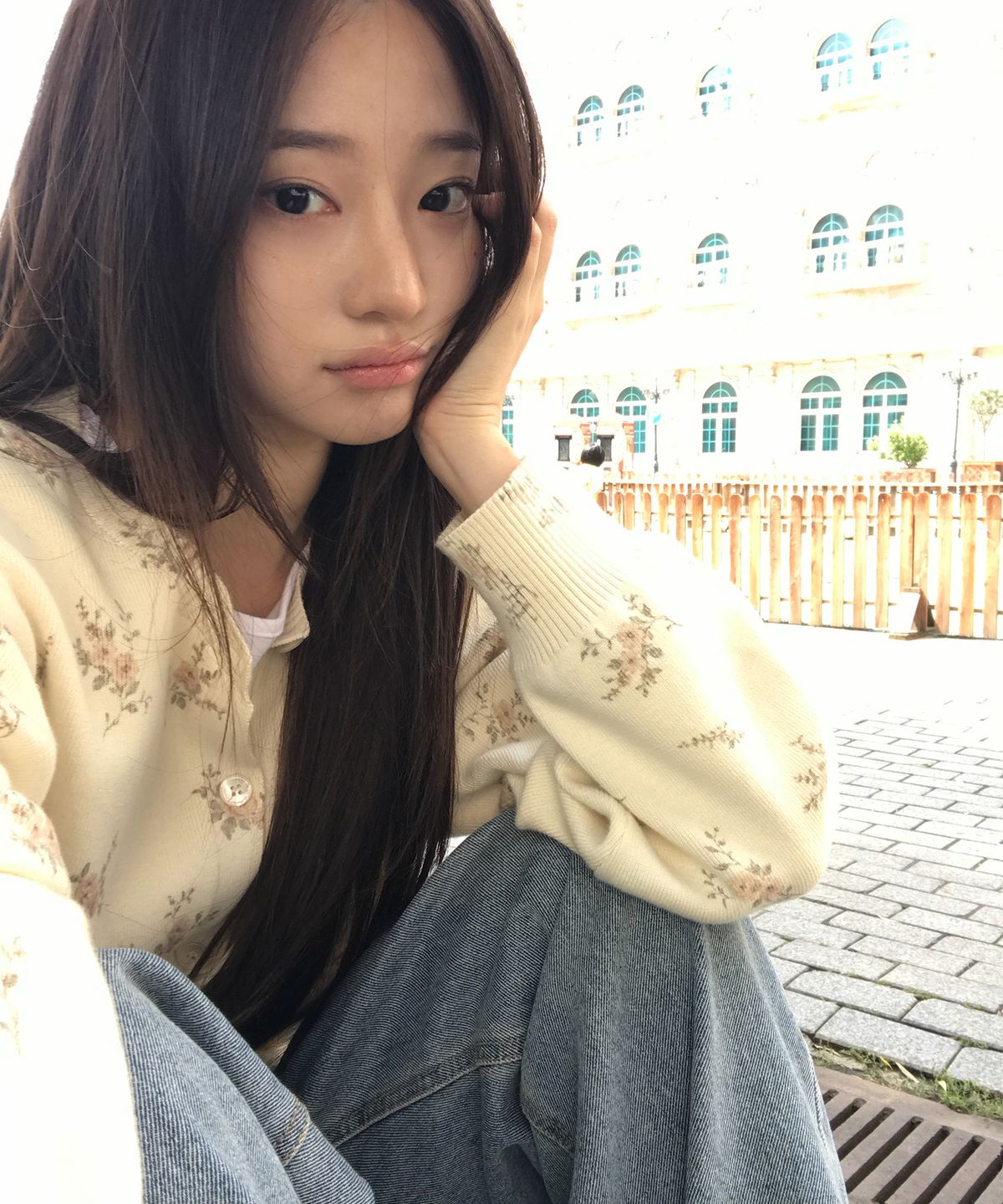레터프롬문(LETTER FROM MOON) 애스턴 어텀 플라워 코튼 가디건 ( 크림 )