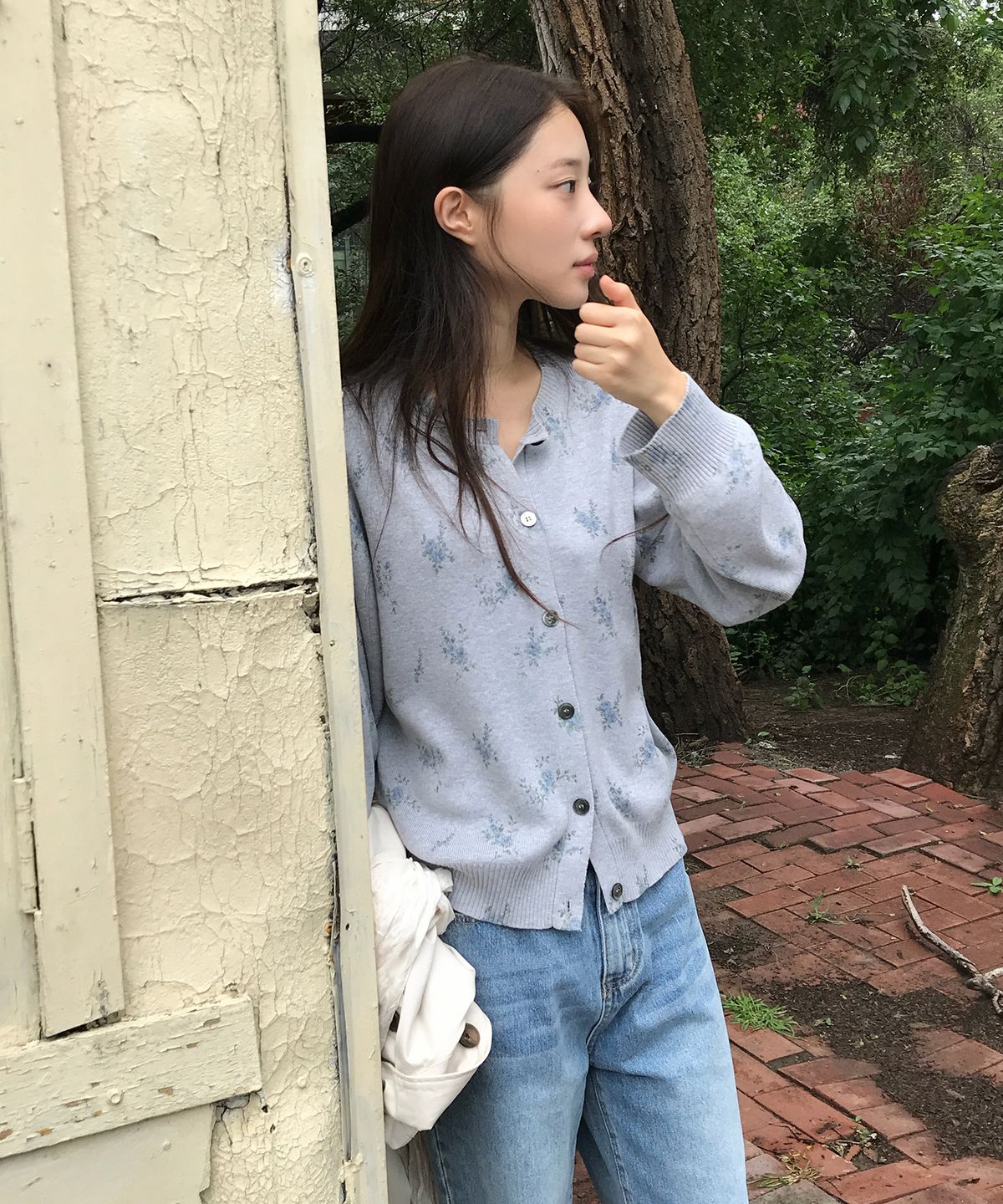 레터프롬문(LETTER FROM MOON) 애스턴 어텀 플라워 코튼 가디건 ( 그레이 )