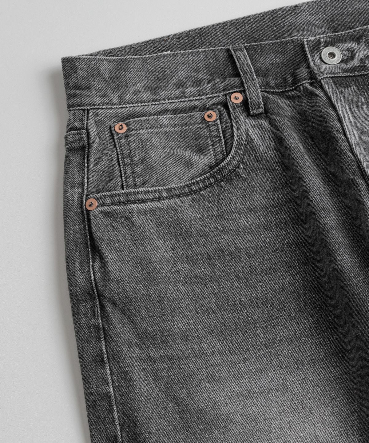 비헤비어(BEHEAVYER) 312R SELVEDGE DENIM PANTS charcoal
