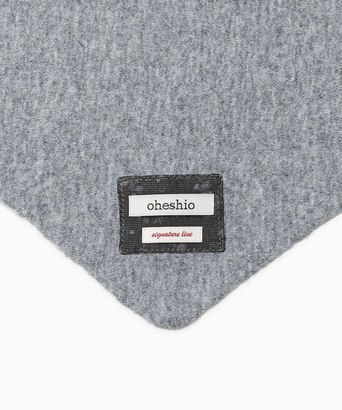 오헤시오(OHESHIO) SIGNATURE LABEL KNIT SCARF, GRAY