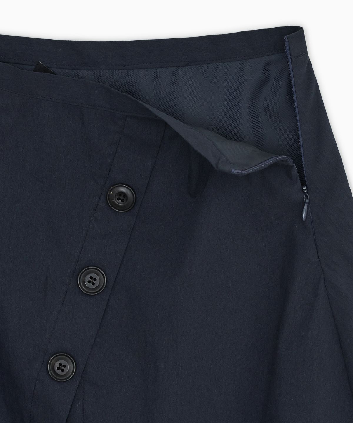 오헤시오(OHESHIO) BUTTON STRING LAYERED WRAP SKIRT, NAVY