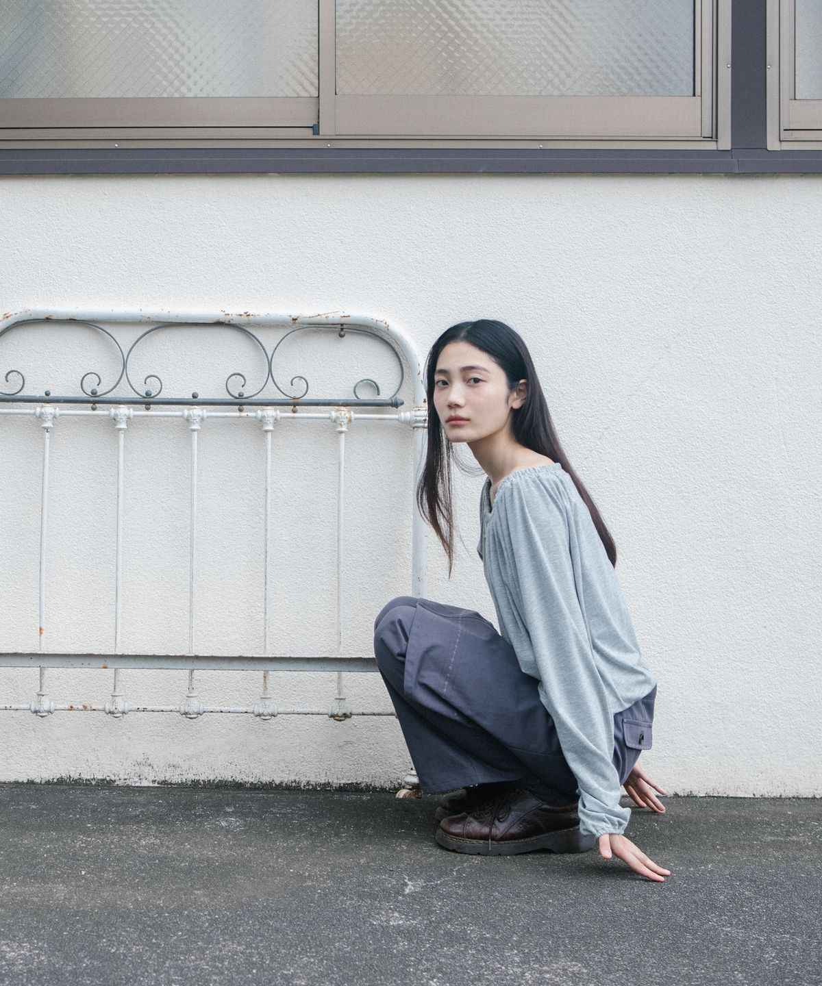 오헤시오(OHESHIO) EMBROIDERY POCKET BOOTCUT PANTS, PURPLE