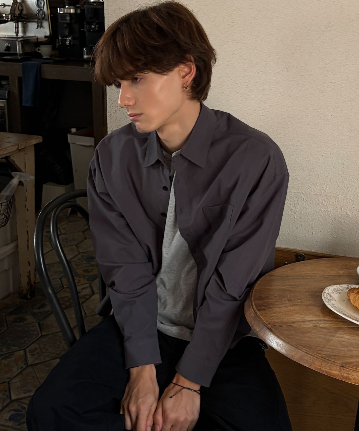 오우사(OWSA) 데일리 베이직 포켓셔츠 - Crop ver.