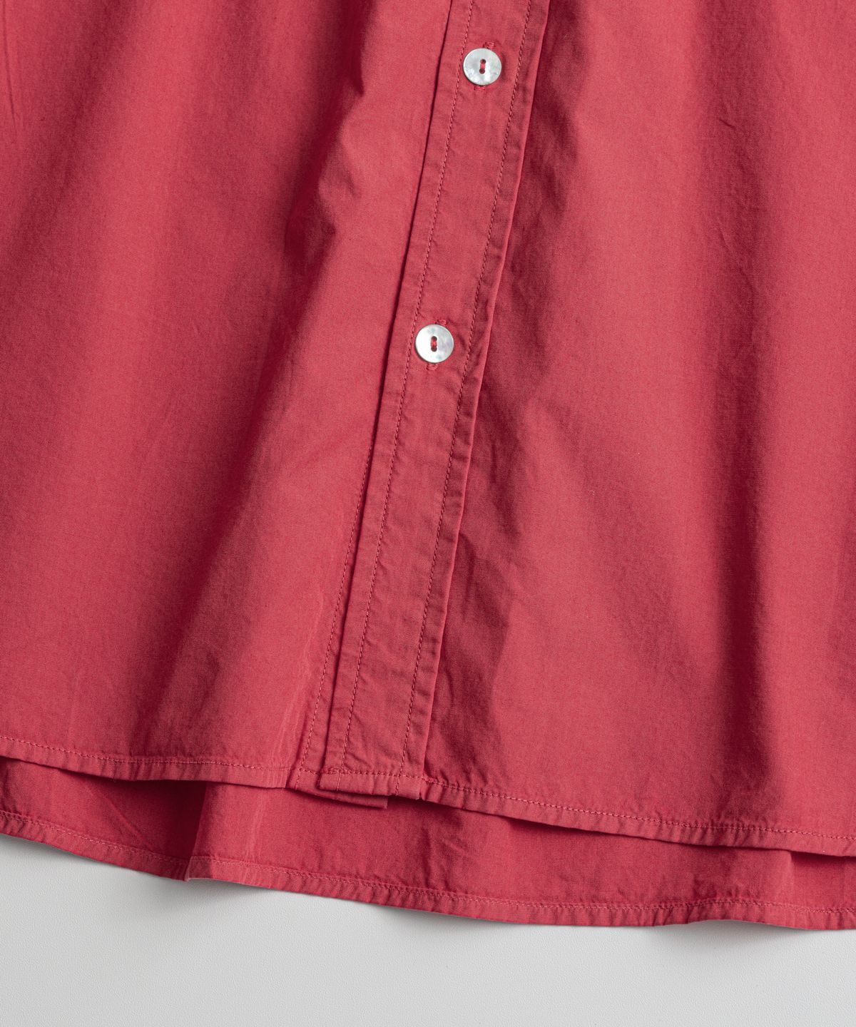비헤비어(BEHEAVYER) DYED POPLIN CLASSIC SHIRTS red