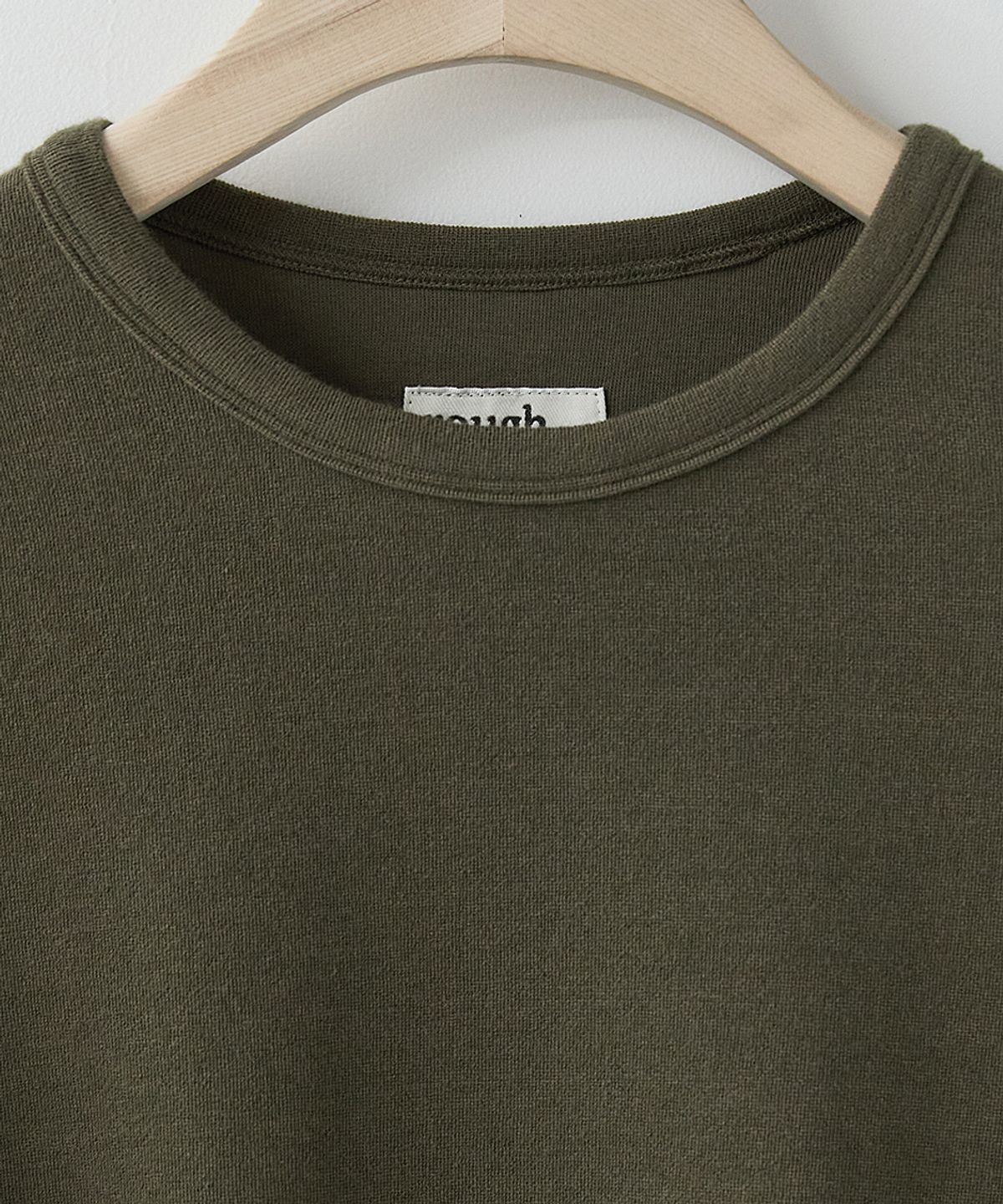 러프사이드(ROUGHSIDE) Grainy Pullover Dark Olive
