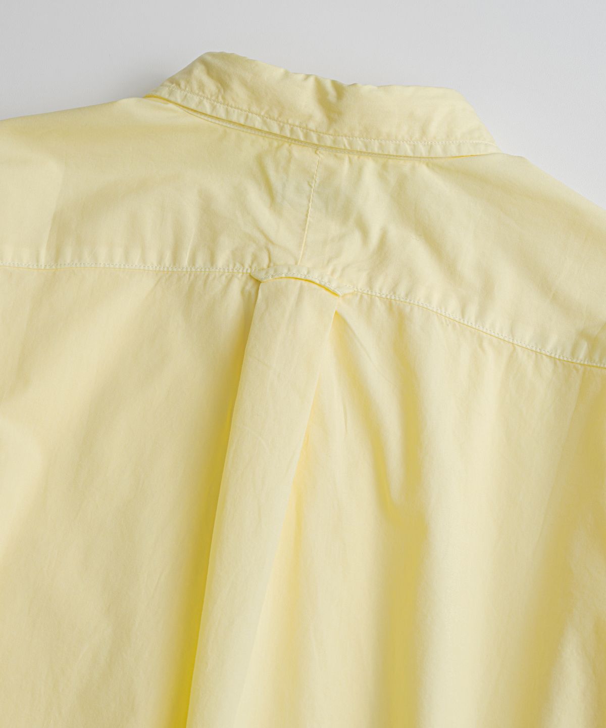 비헤비어(BEHEAVYER) DYED POPLIN CLASSIC SHIRTS lemon