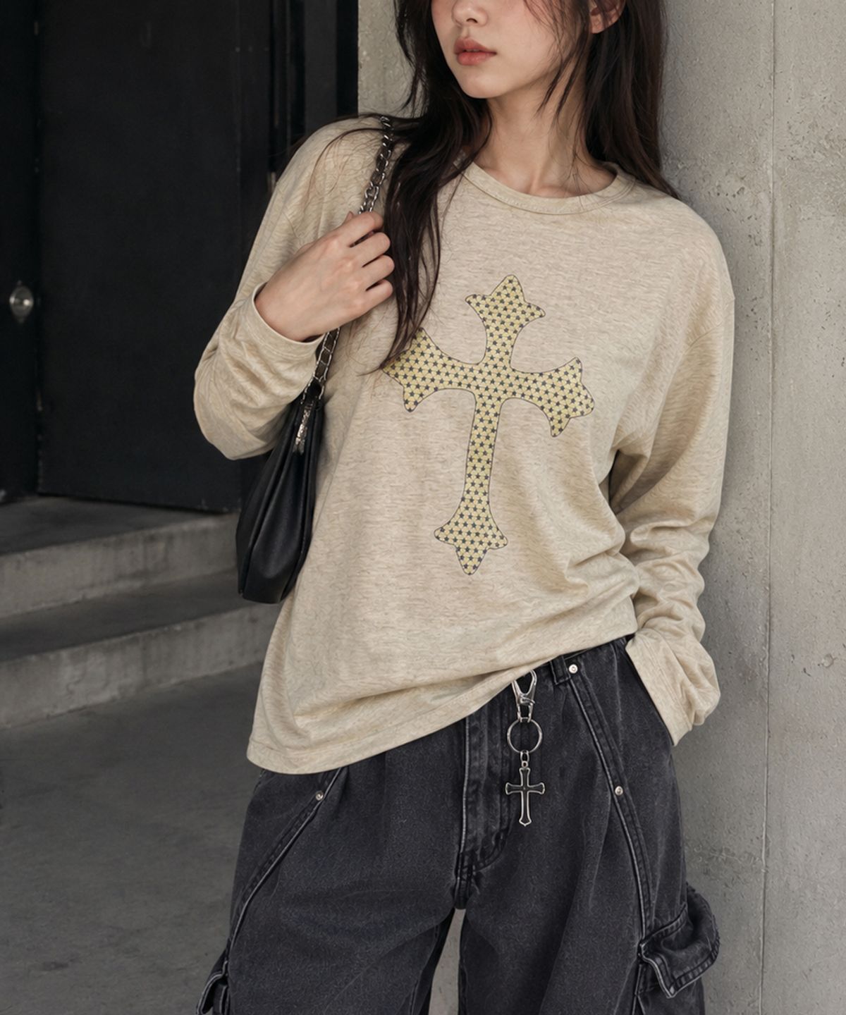 도톤(DOTON) CELESTIAL CROSS LONG SLEEVE (White melange)