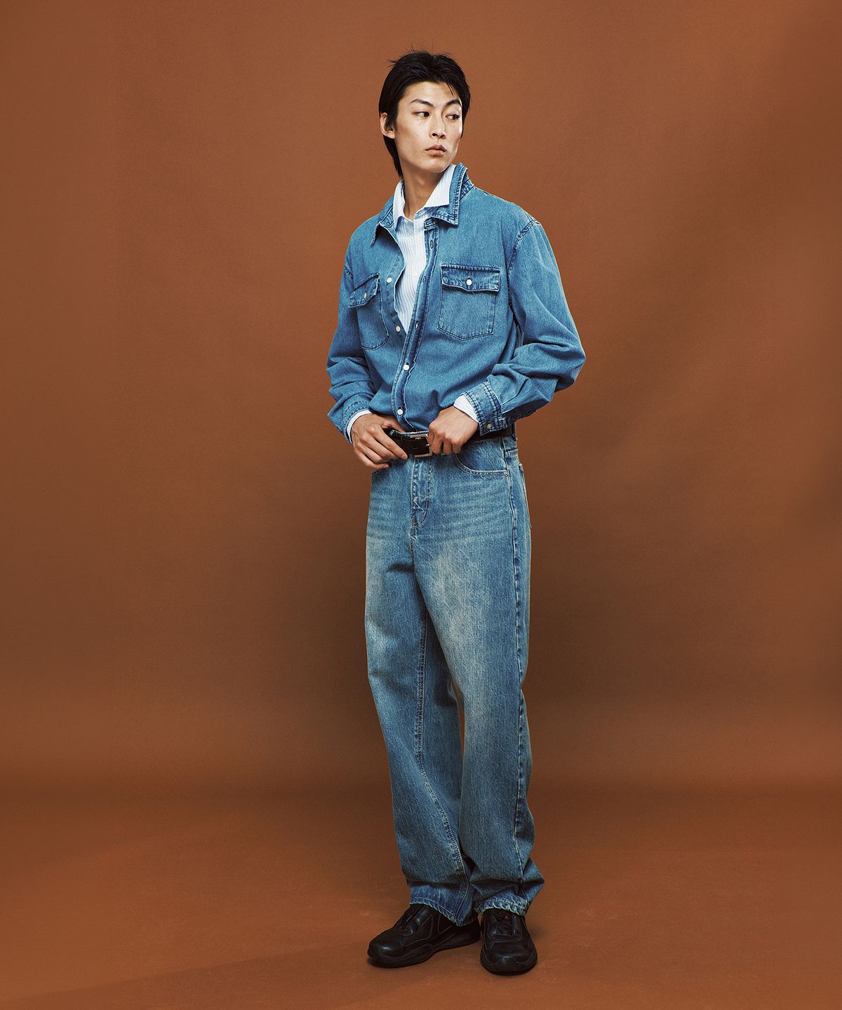플랙(PLAC) 셀비지 에센셜 와이드 진 워시드 블루