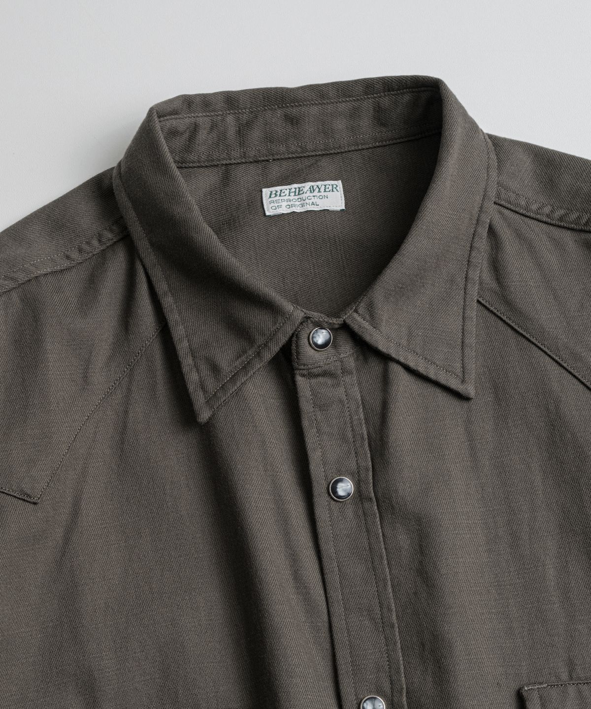 비헤비어(BEHEAVYER) WASHED TENCEL WESTERN SHIRTS brown