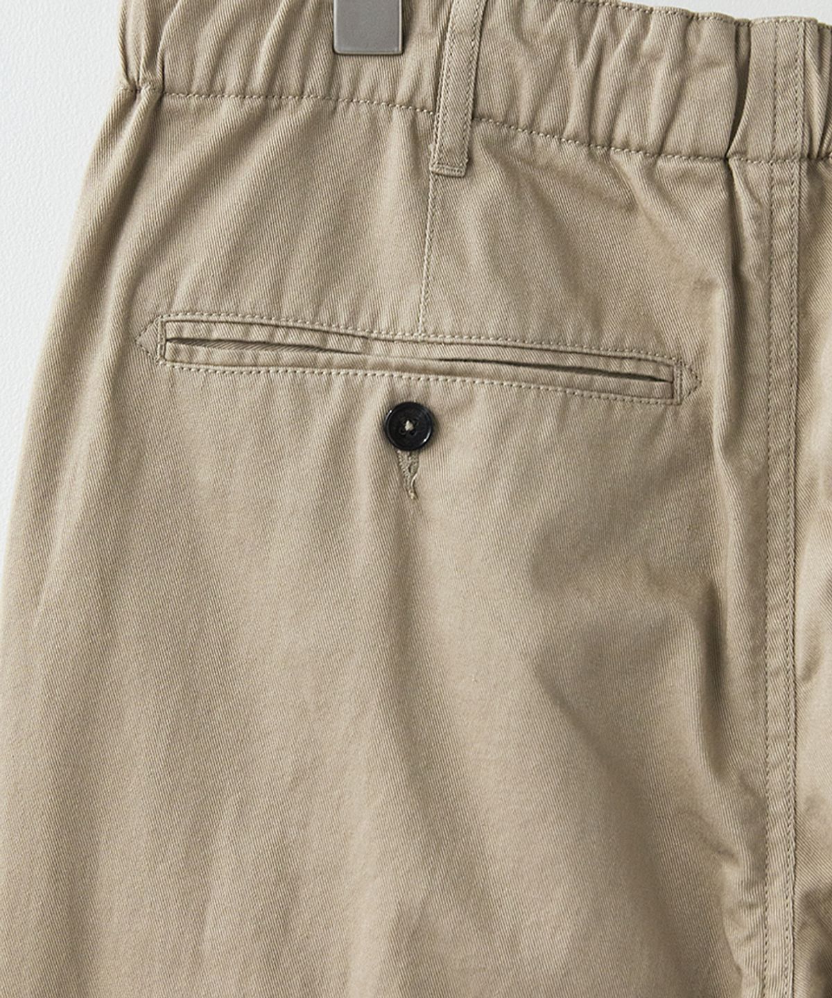 러프사이드(ROUGHSIDE) Box Pleat Pants Beige