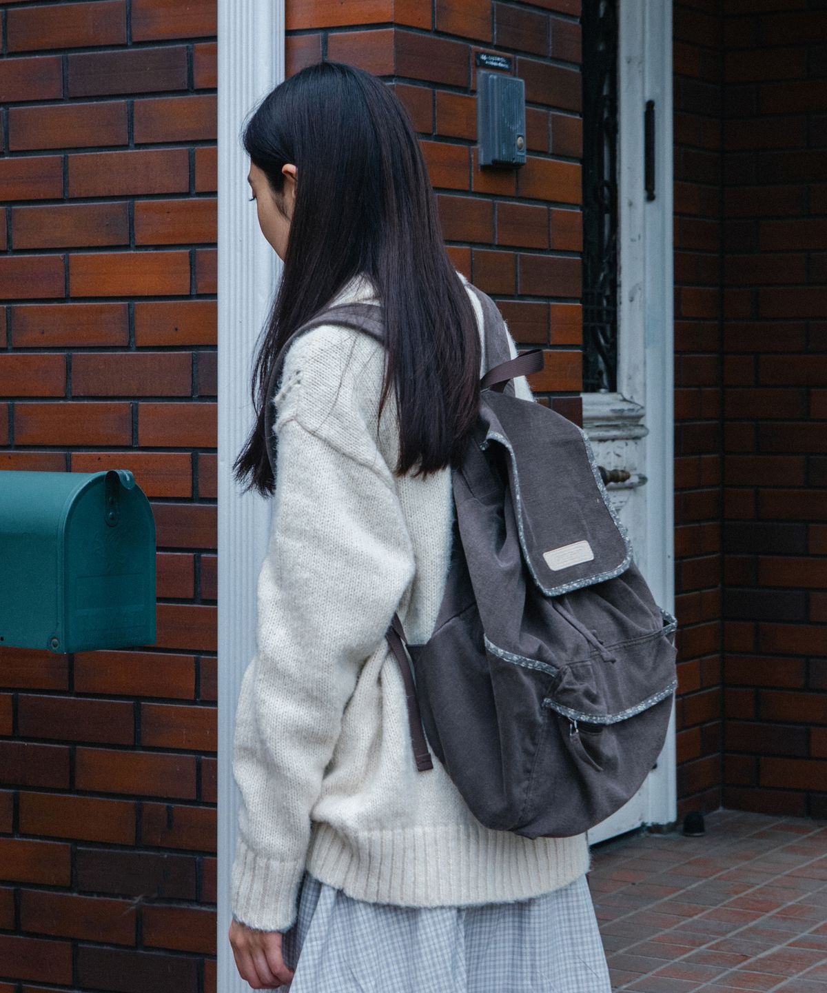 오헤시오(OHESHIO) PUNCHING ROUND COLLAR CARDIGAN, NAVY