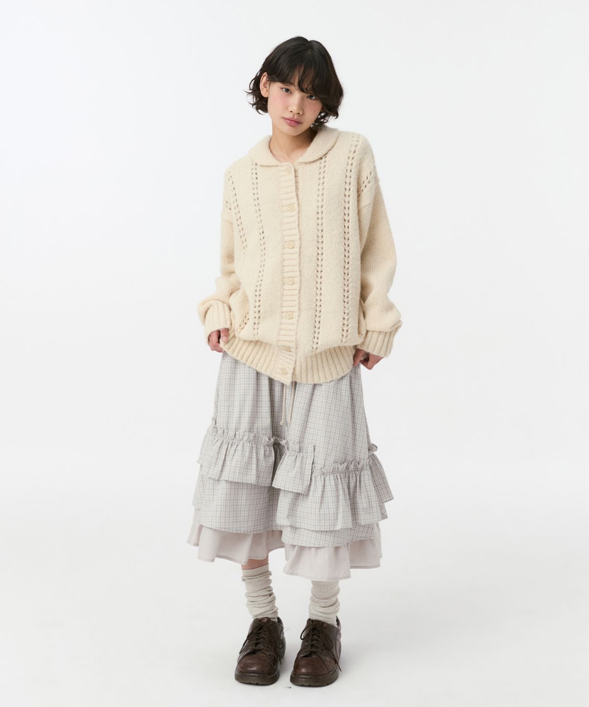 오헤시오(OHESHIO) PUNCHING ROUND COLLAR CARDIGAN, CREAM
