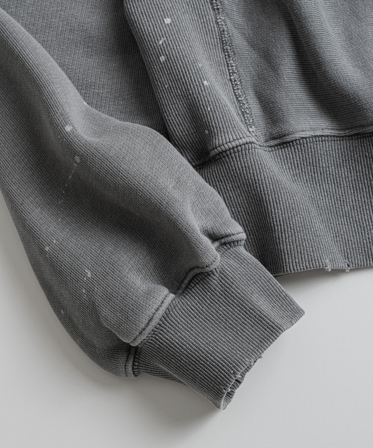 비헤비어(BEHEAVYER) DISTRESSED REVERSEWEAVE SWEAT SHIRTS ash