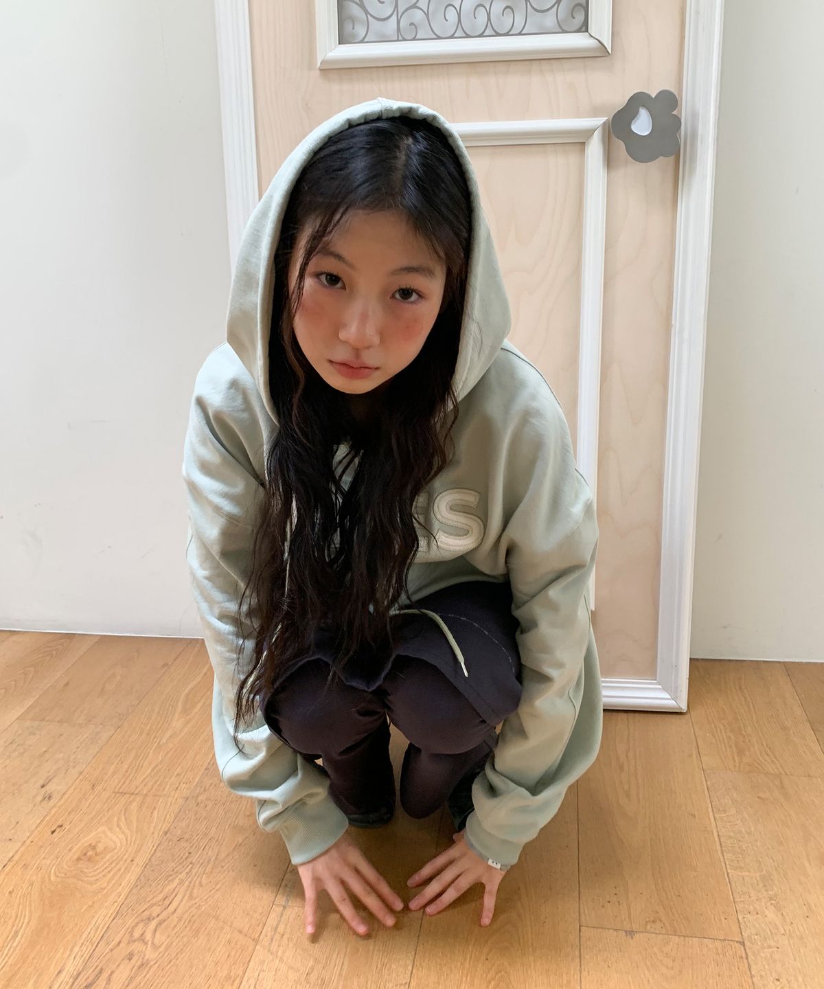 오헤시오(OHESHIO) LOGO PATCH HOODED ZIP-UP, SAGE MINT