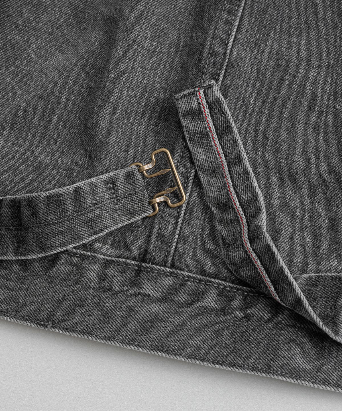 비헤비어(BEHEAVYER) DISTRESSED TYPE-1 DENIM JACKET charcoal