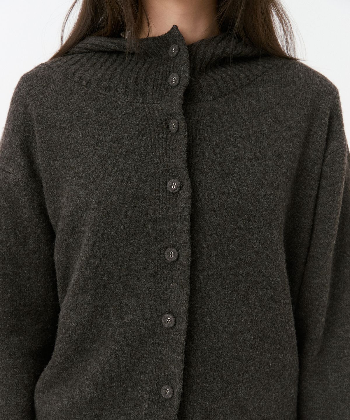 오헤시오(OHESHIO) CROPPED HOODED HIGH NECK CARDIGAN, BROWN