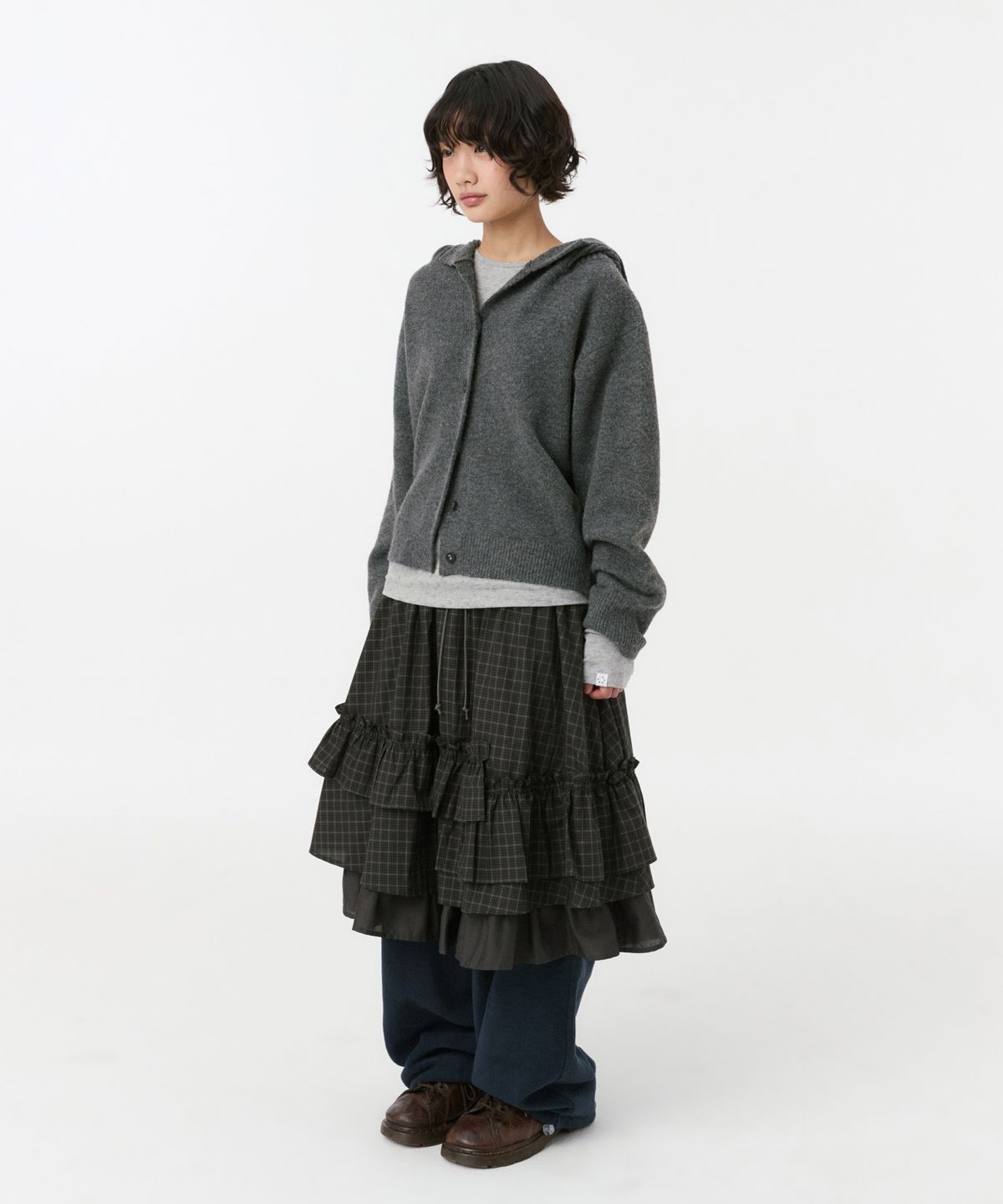 오헤시오(OHESHIO) CROPPED HOODED HIGH NECK CARDIGAN, CHARCOAL