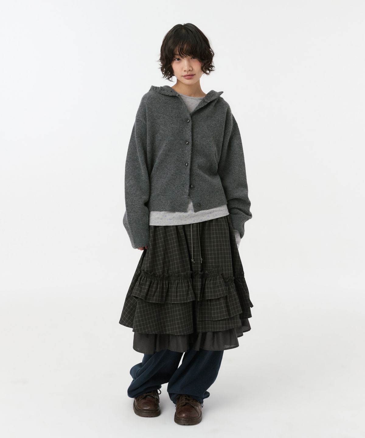오헤시오(OHESHIO) CROPPED HOODED HIGH NECK CARDIGAN, CHARCOAL
