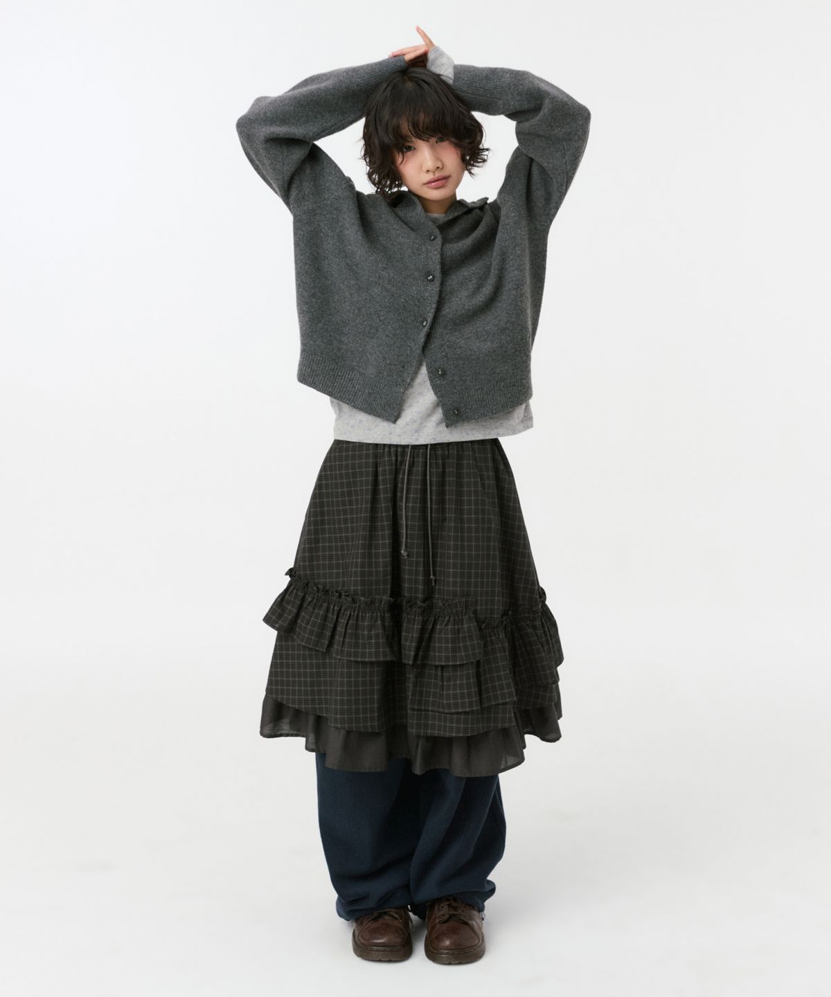 오헤시오(OHESHIO) CROPPED HOODED HIGH NECK CARDIGAN, CHARCOAL