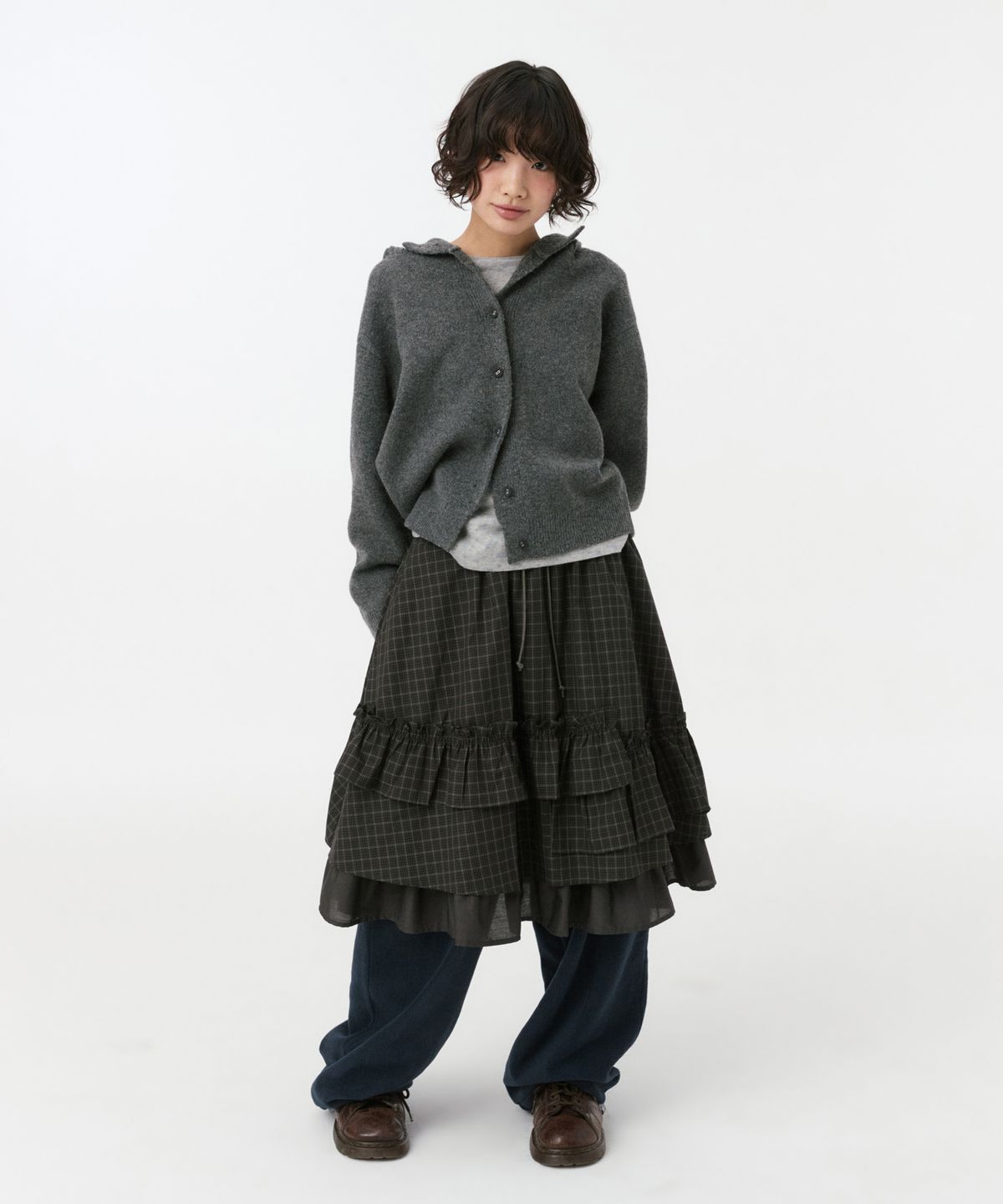 오헤시오(OHESHIO) CROPPED HOODED HIGH NECK CARDIGAN, CHARCOAL