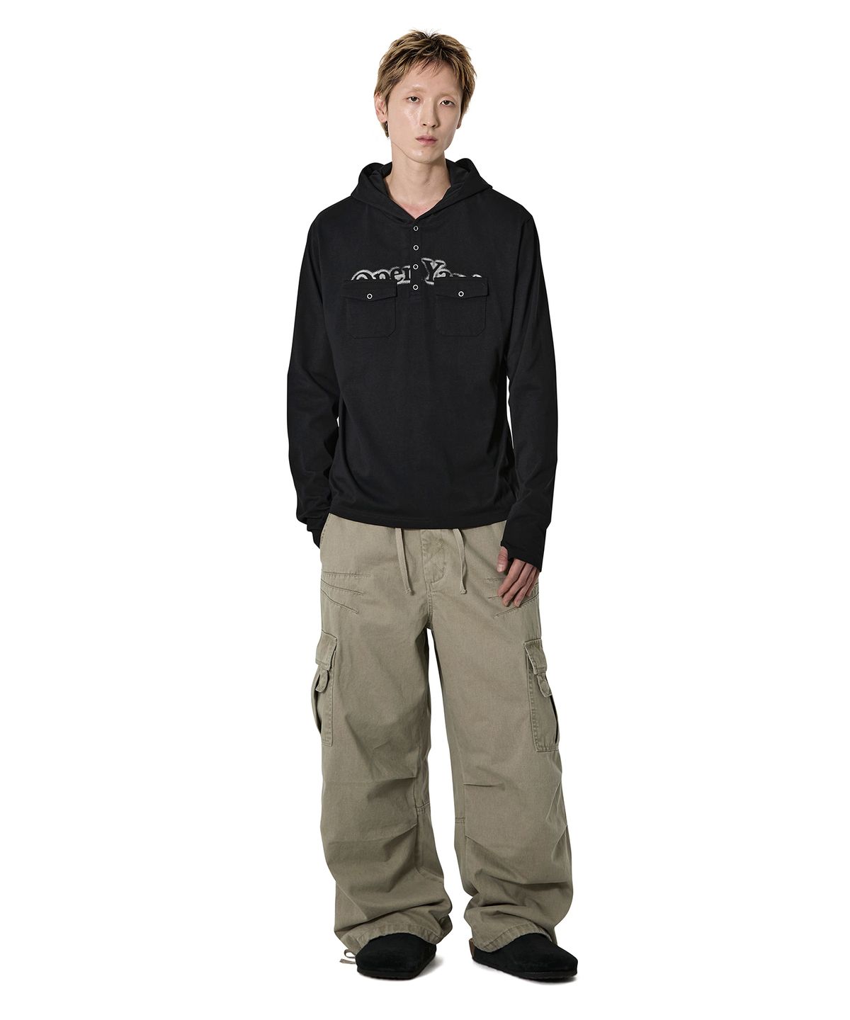 오픈야드(오와이)(OPENYARD(OY)) HENLEY POCKET L/S TEE - BLACK
