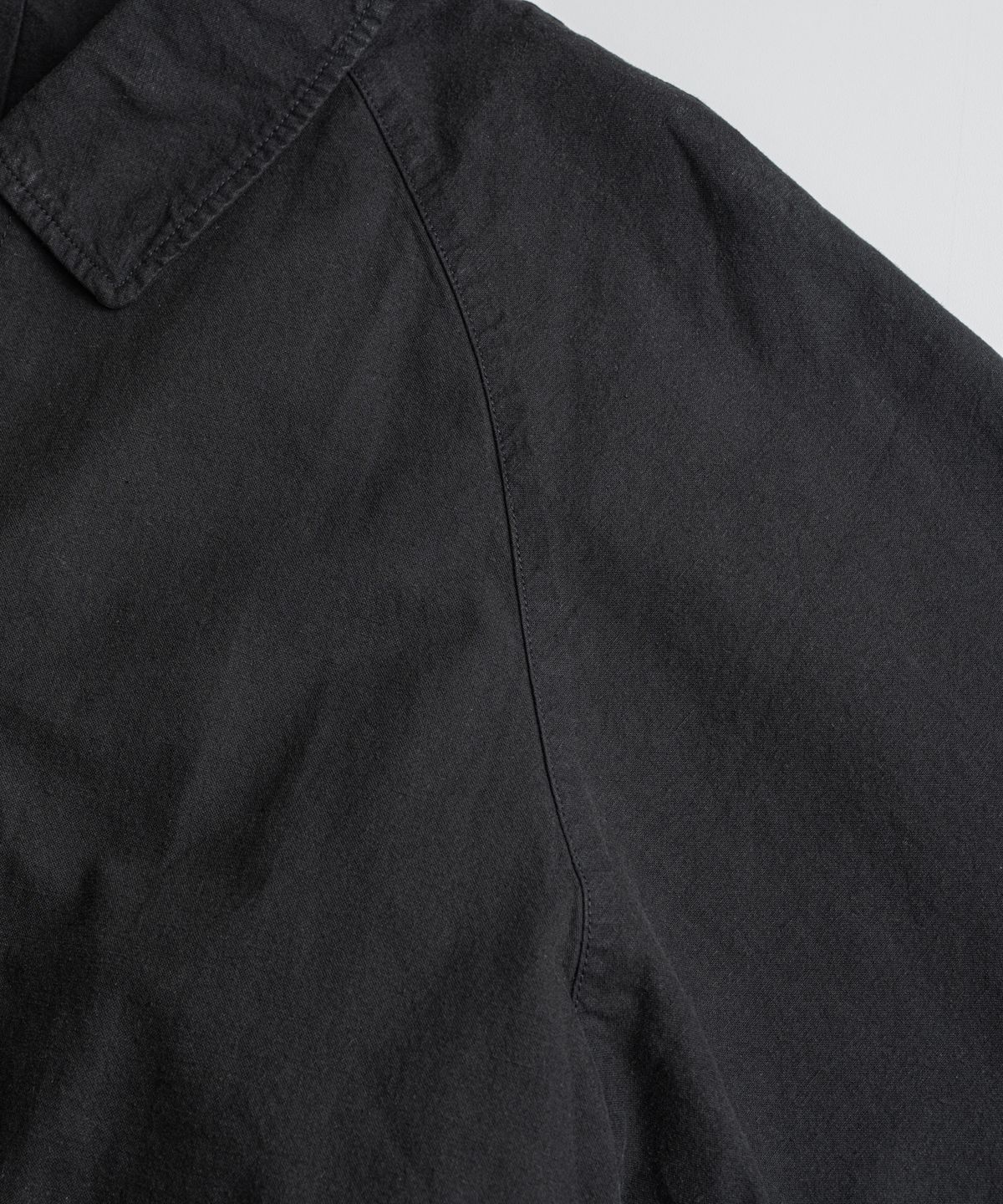 비헤비어(BEHEAVYER) DYED C/L ROVER COAT black