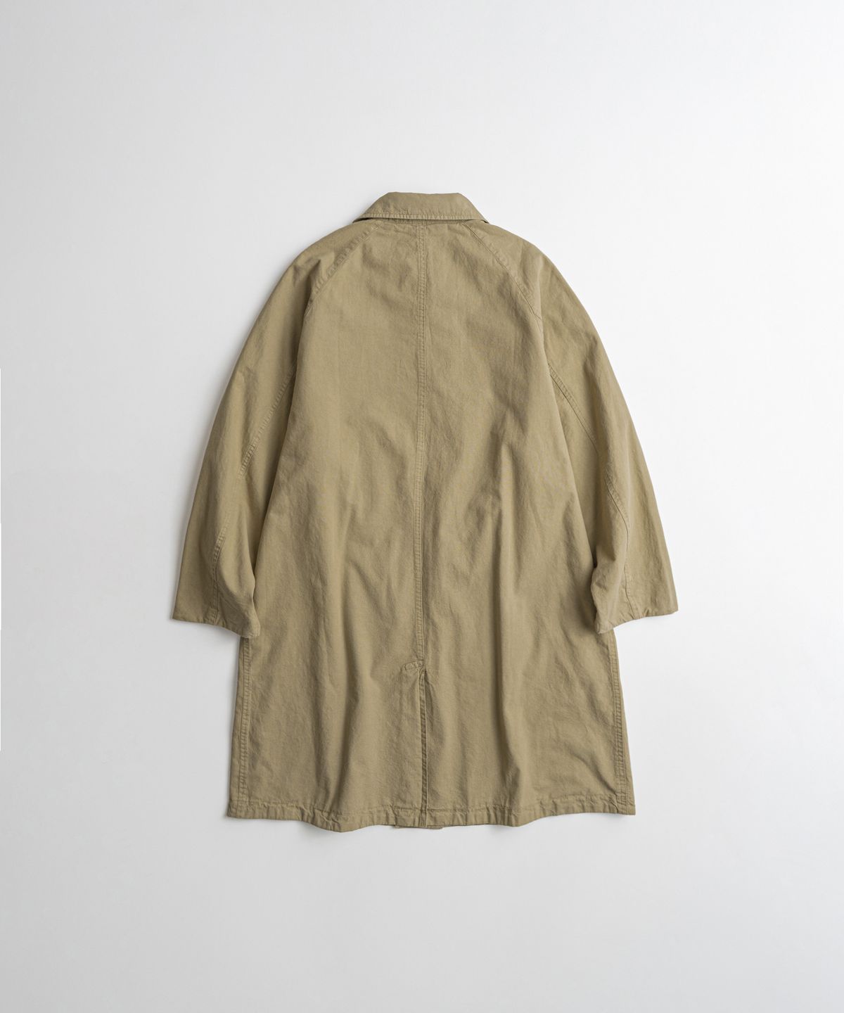 비헤비어(BEHEAVYER) DYED C/L ROVER COAT khaki