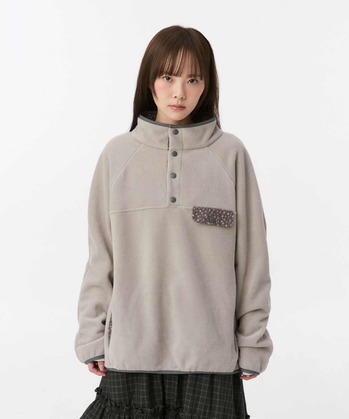 오헤시오(OHESHIO) FLORAL CONTRAST FLEECE PULLOVER, GRAY