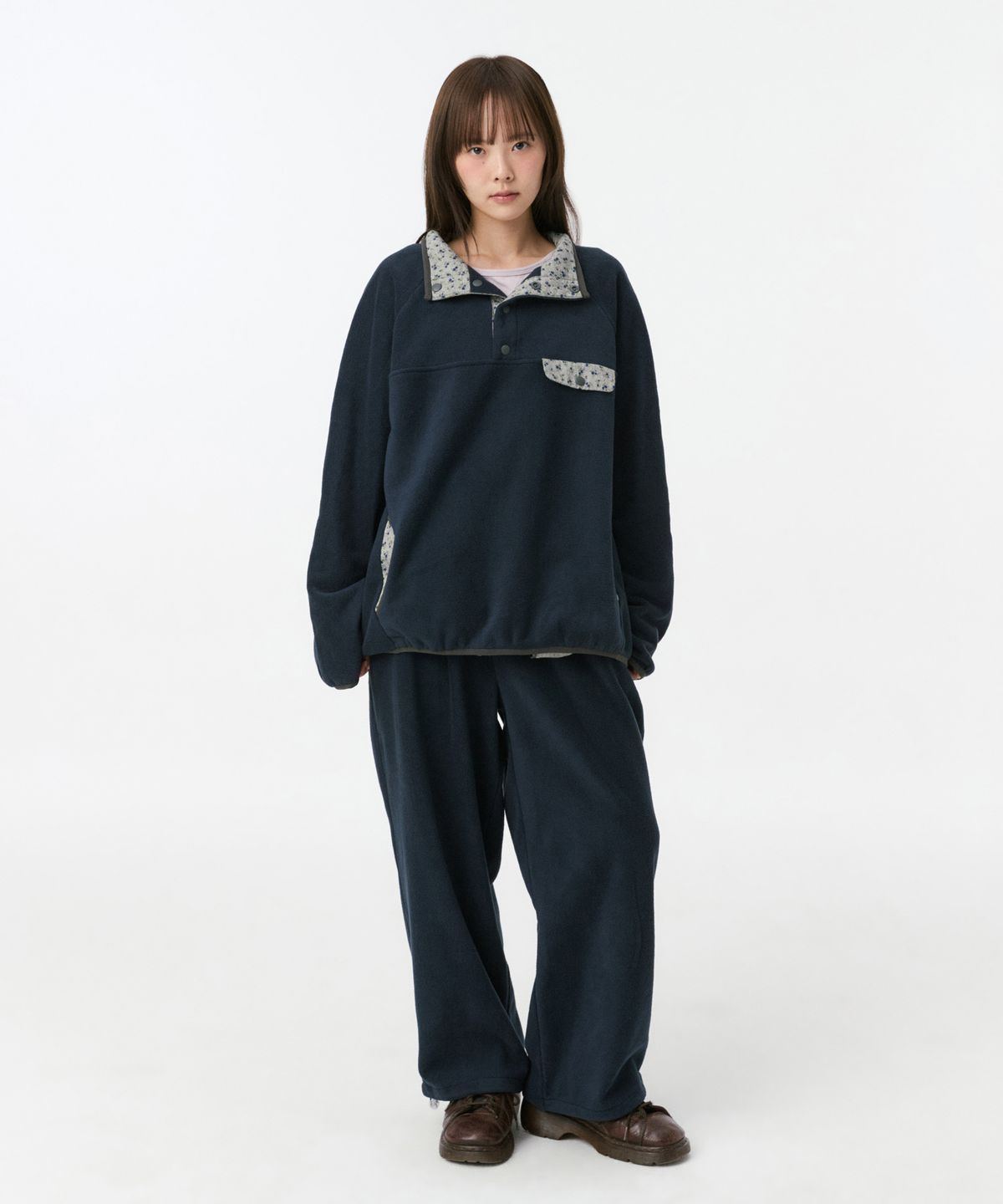 오헤시오(OHESHIO) FLORAL CONTRAST FLEECE PULLOVER, NAVY