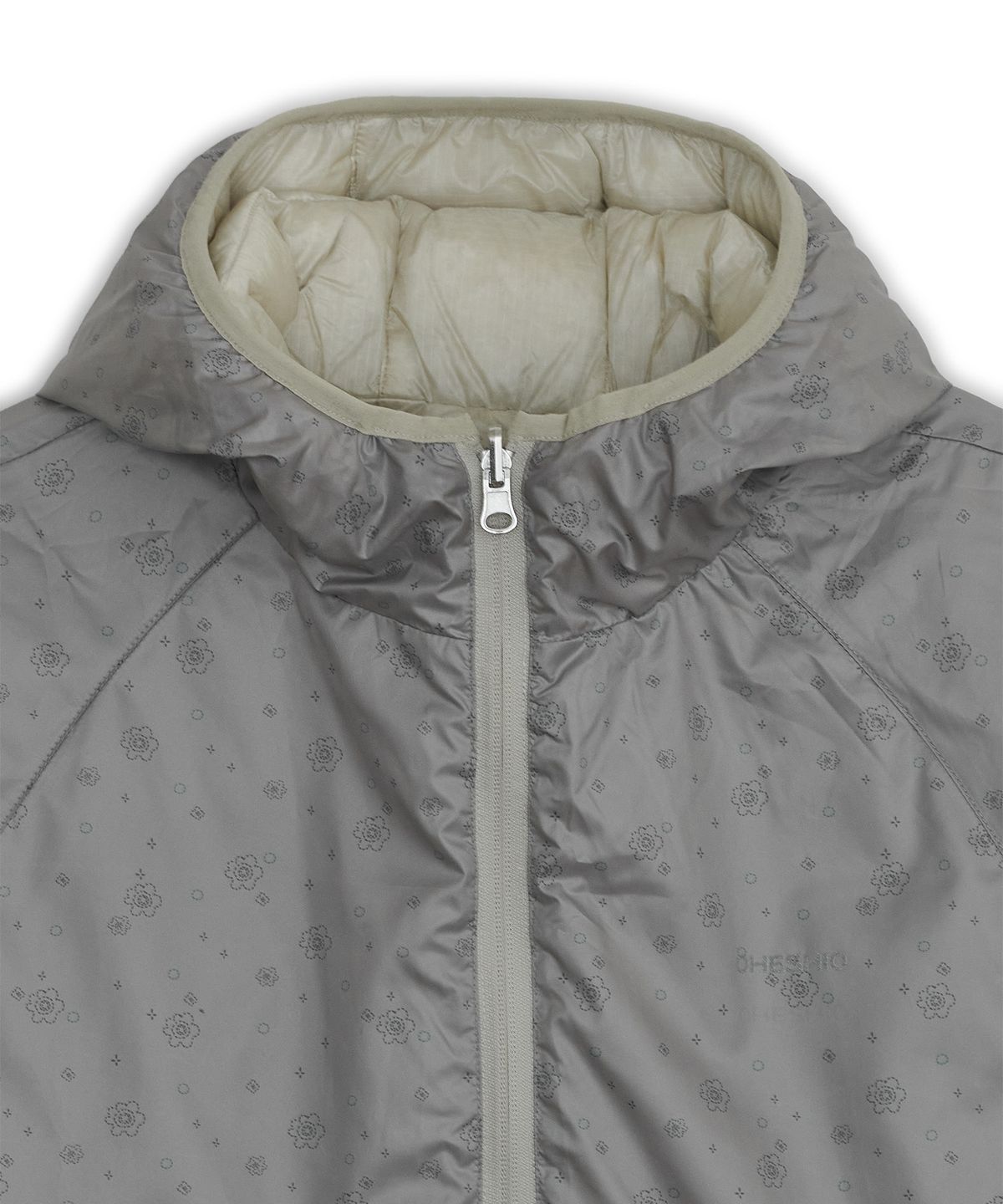 오헤시오(OHESHIO) REVERSIBLE FLORAL GRAPHIC DUCK DOWN, LIGHT GRAY