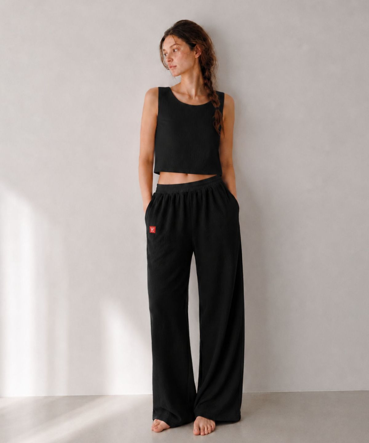 블랙크러쉬(BLACRUSH) [YOEL여성] Riviera Pleats Crop Top / 블랙