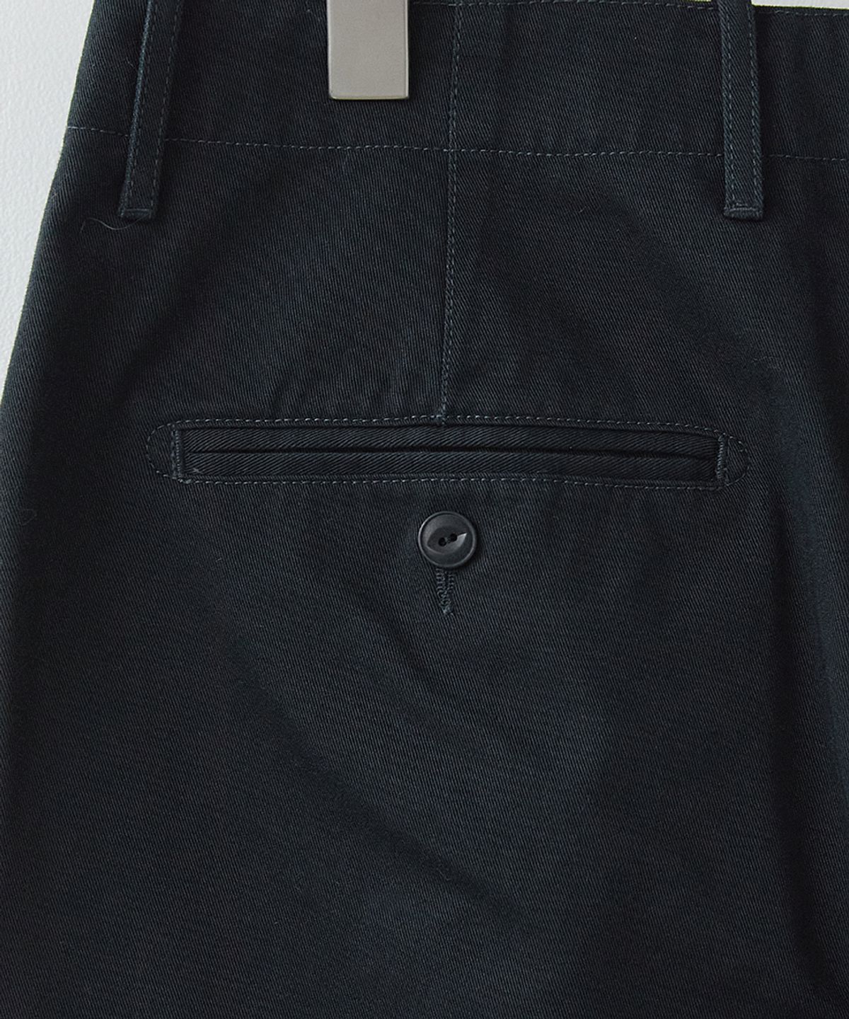 러프사이드(ROUGHSIDE) Officer Chino Pants Dark Navy