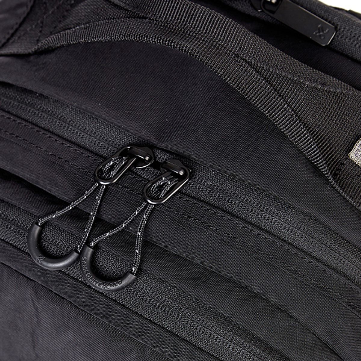 쌤소나이트 레드(SAMSONITE RED) PROCTON 시그니쳐 백팩 BLACK UR209007