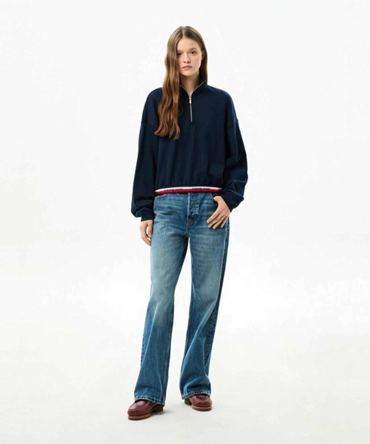 타미진스(TOMMY JEANS) 박시 핏 1/4 집업 티셔츠