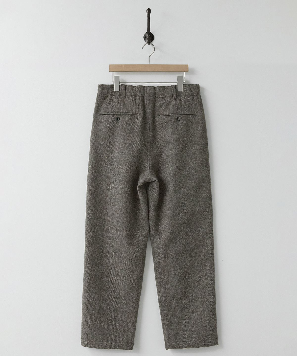 러프사이드(ROUGHSIDE) Wool Box Pleat Pants Brown