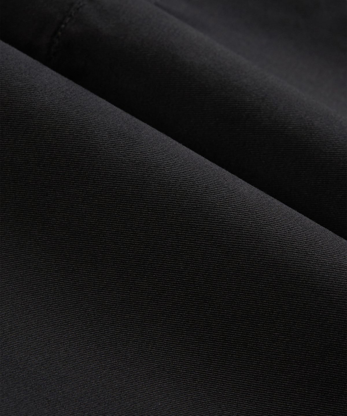 엑스컨테이너(EXCONTAINER) 브러쉬드 코튼 커브드 치노 팬츠 (BLACK)