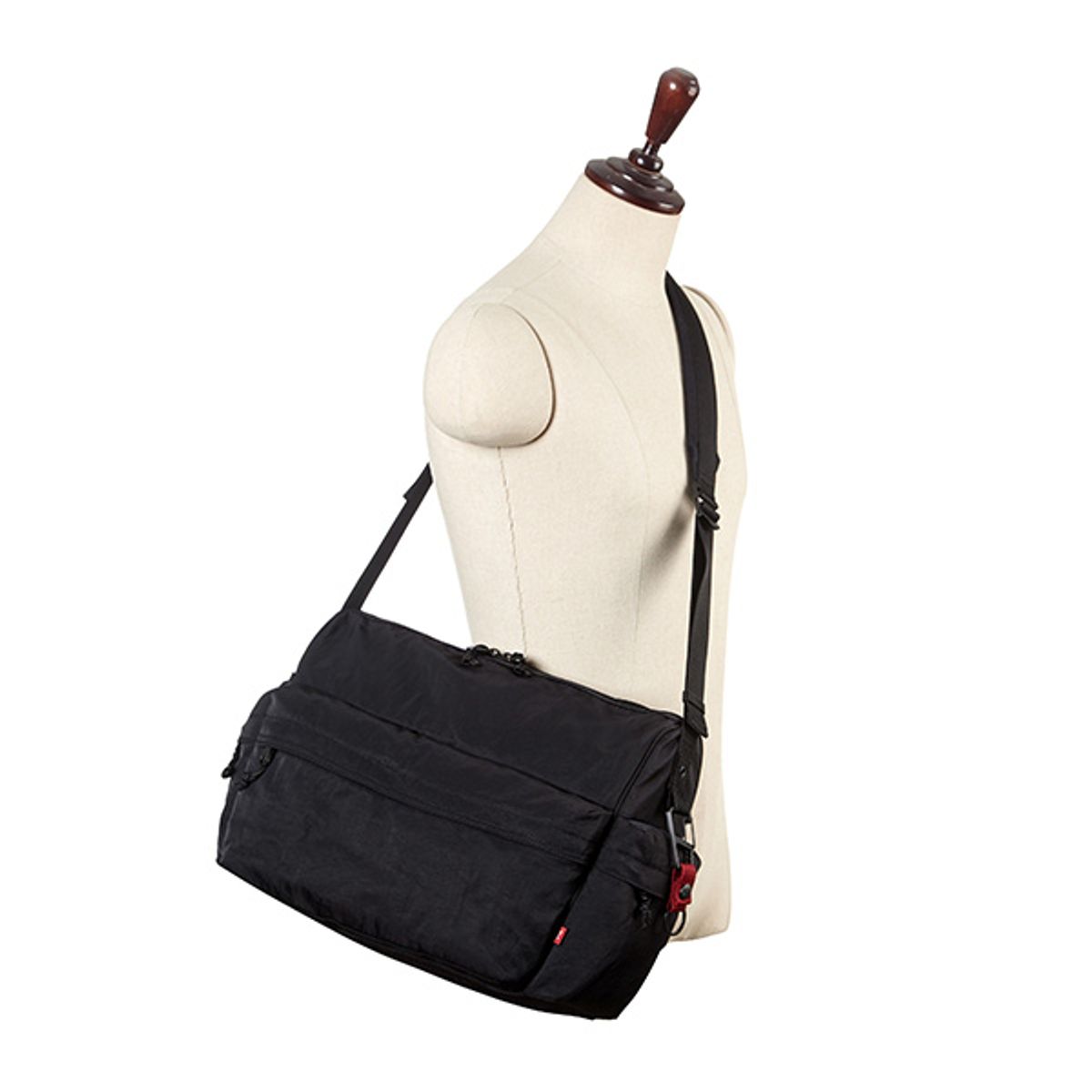 쌤소나이트 레드(SAMSONITE RED) XEIIS 호보백 BLACK UW709004