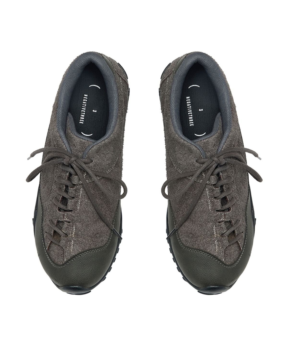 네거티브쓰리(NEGATIVETHREE) Curved Lace No.2 Sneakers_Buffalo Charcoal