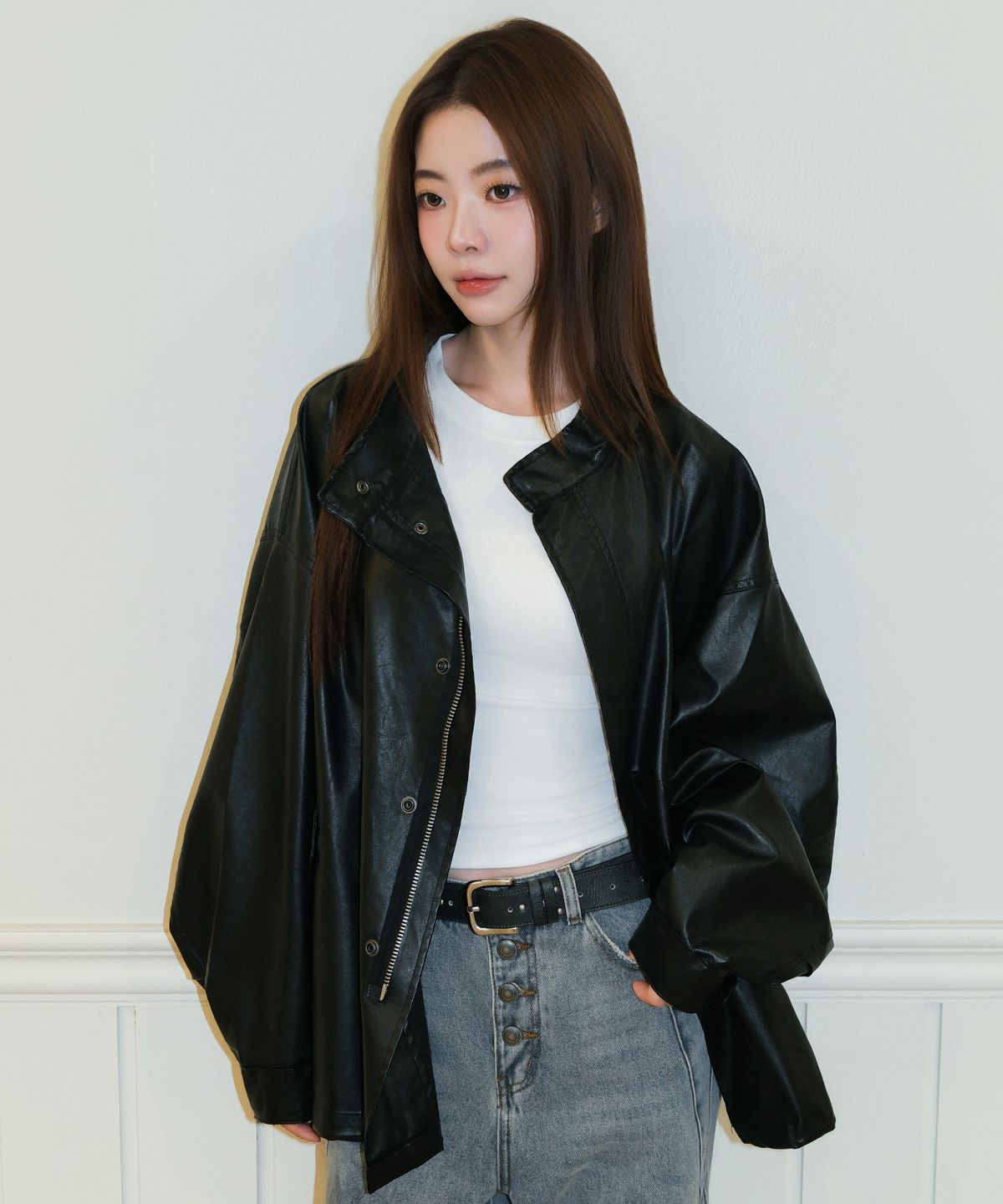 무아무아(MUAHMUAH) 오버핏 레더 필드 자켓 [블랙]