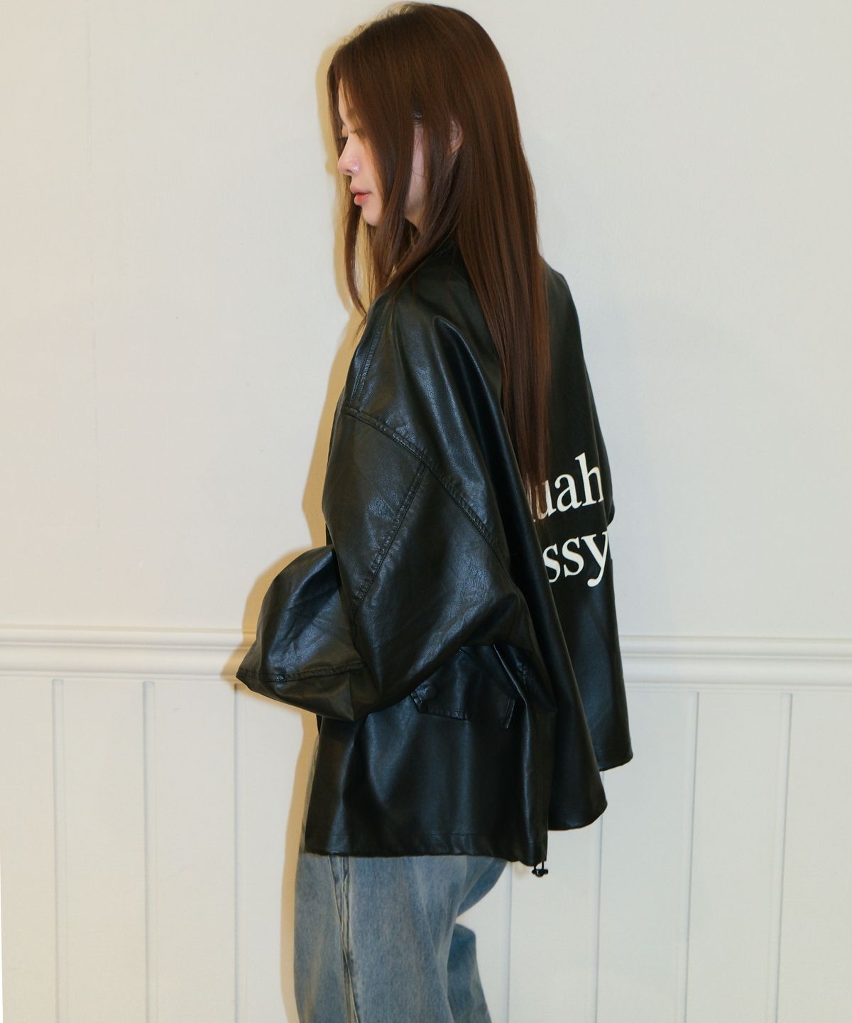 무아무아(MUAHMUAH) 오버핏 레더 필드 자켓 [블랙]