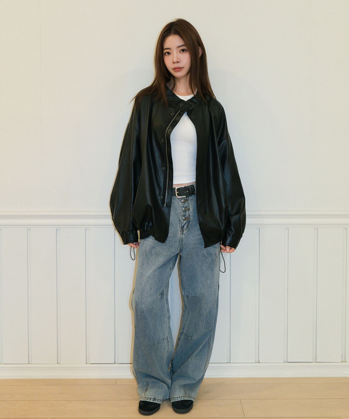 무아무아(MUAHMUAH) 오버핏 레더 필드 자켓 [블랙]