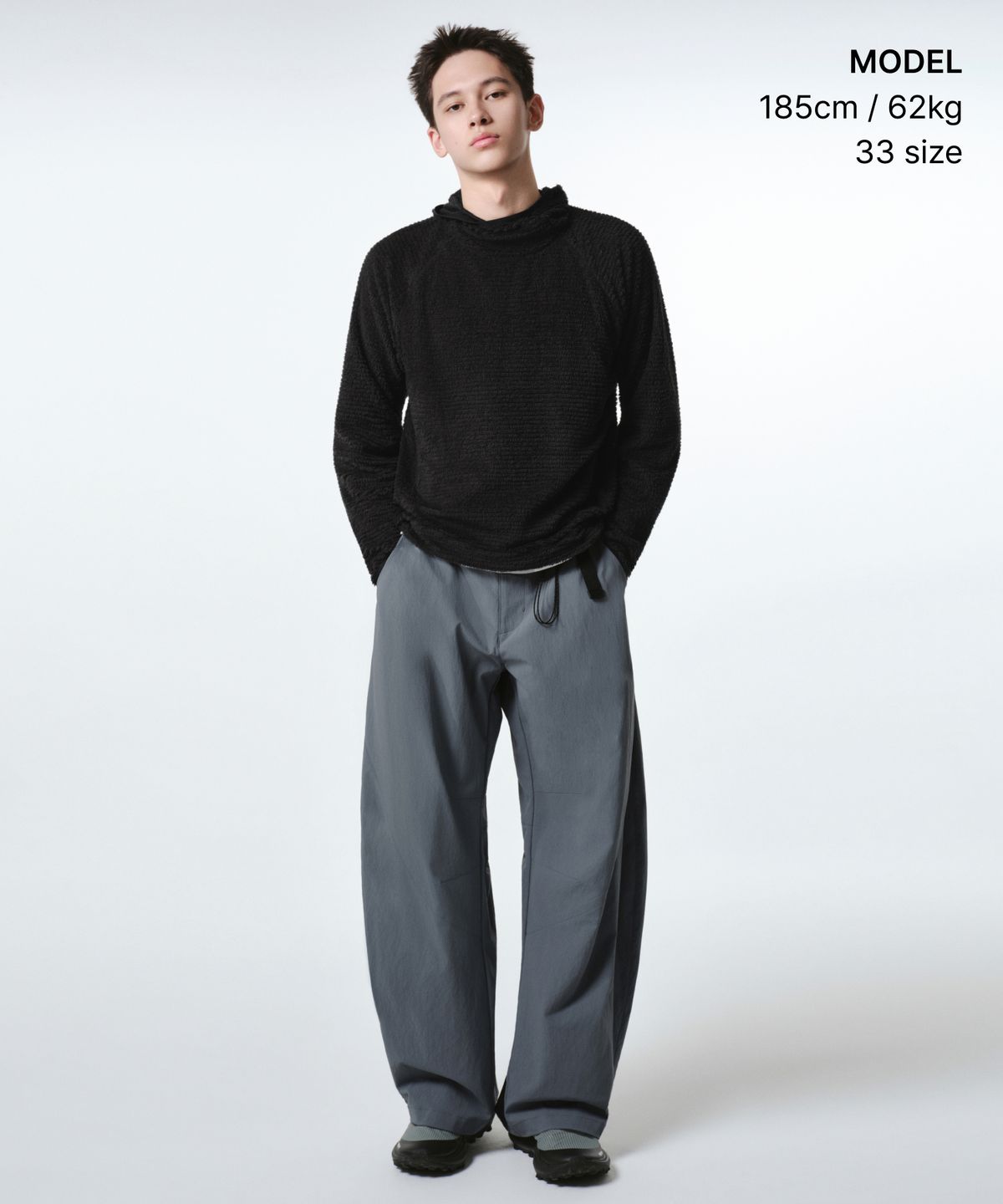 무신사 스탠다드(MUSINSA STANDARD) [시티 레저] 벨티드 커브드 팬츠 [블루 그레이]