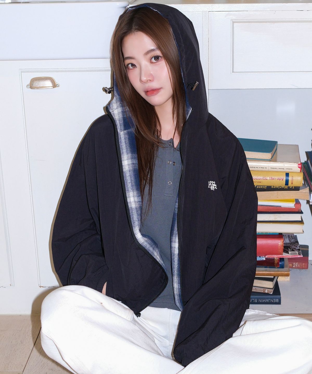 무아무아(MUAHMUAH) 리버시블 루즈핏 체크 후드자켓 [블랙]