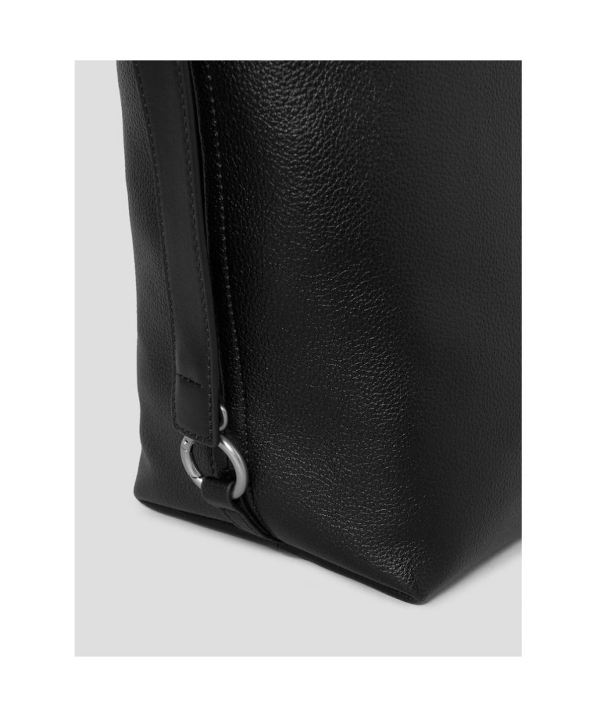 빈폴 액세서리(BEANPOLE ACCESSORY) 비엔 가죽 스몰 슬라우치백 - 블랙