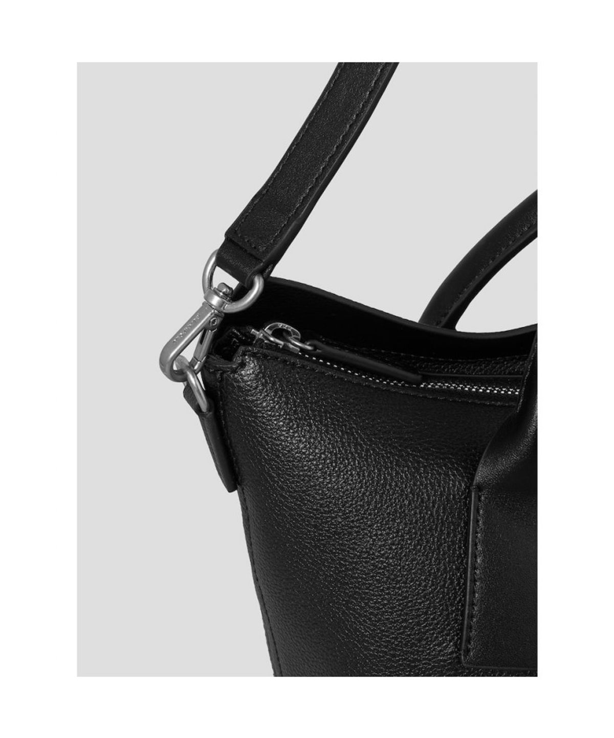 빈폴 액세서리(BEANPOLE ACCESSORY) 비엔 가죽 투핸들 토트백 - 블랙